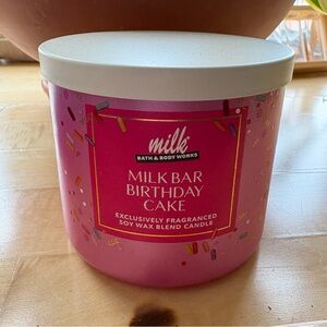 Bath & Body Works Milk Bar Birthday Cake 3 Wick Candle NEW